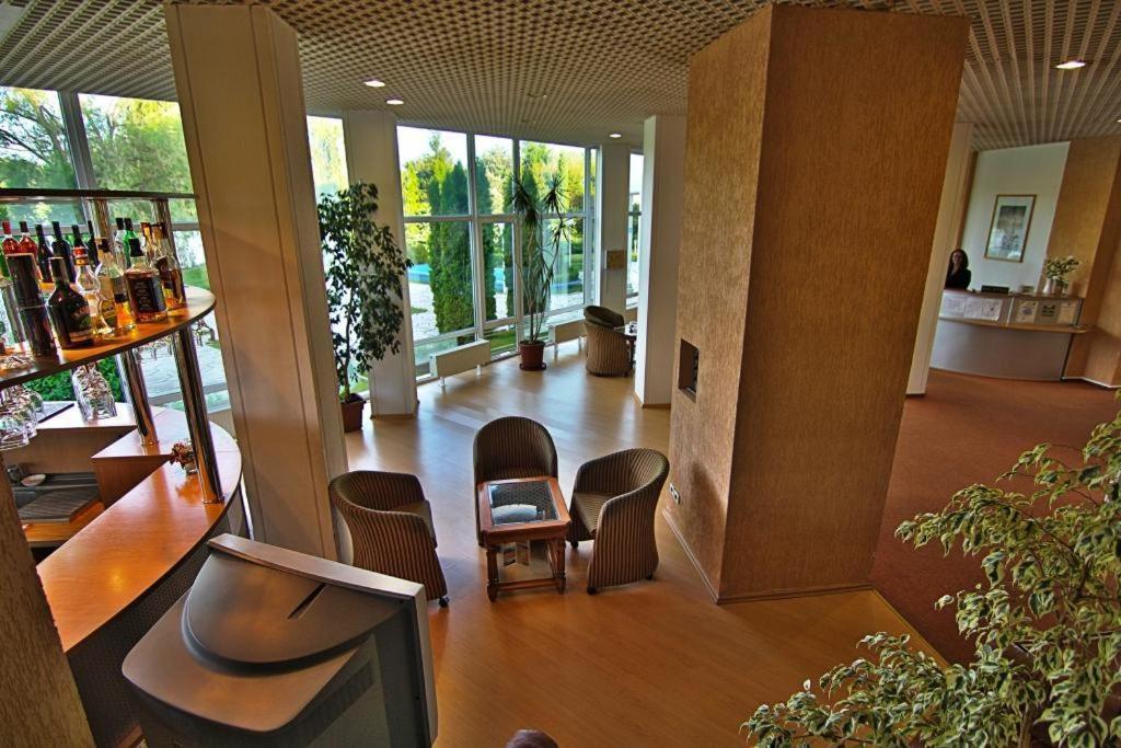 Hotel Star Piteşti Dış mekan fotoğraf