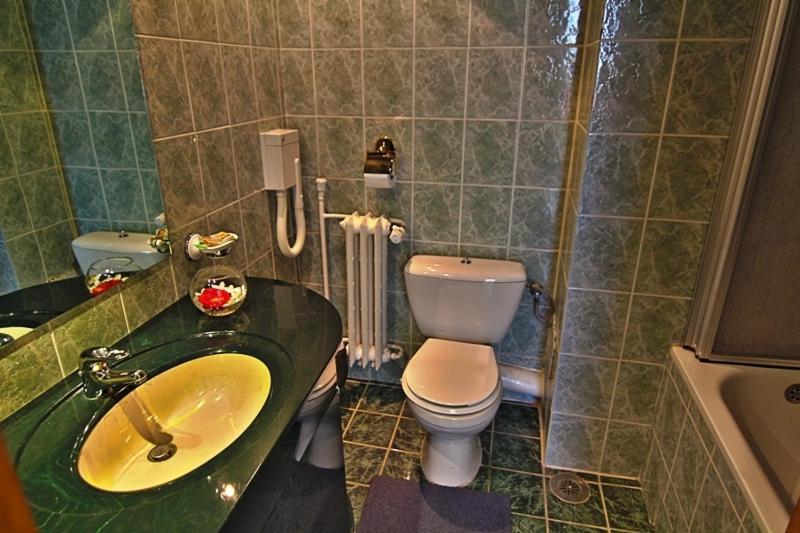 Hotel Star Piteşti Oda fotoğraf